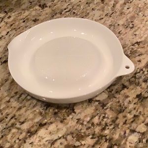 Sweese ceramic grater NWOT perfect for puréing fruit for baby food